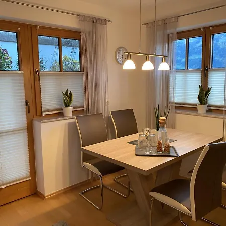 Tribus Apartment Hart im Zillertal